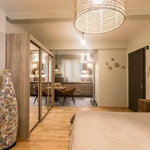 - Center Apartamento